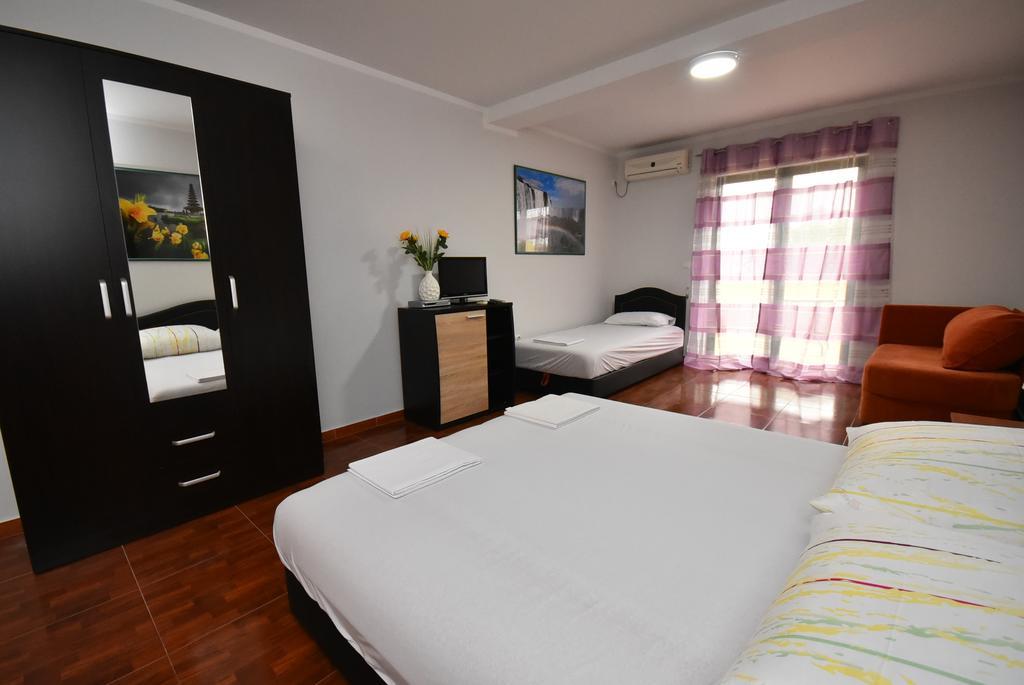 Apartmani Bozinovic Herceg Novi Exterior photo