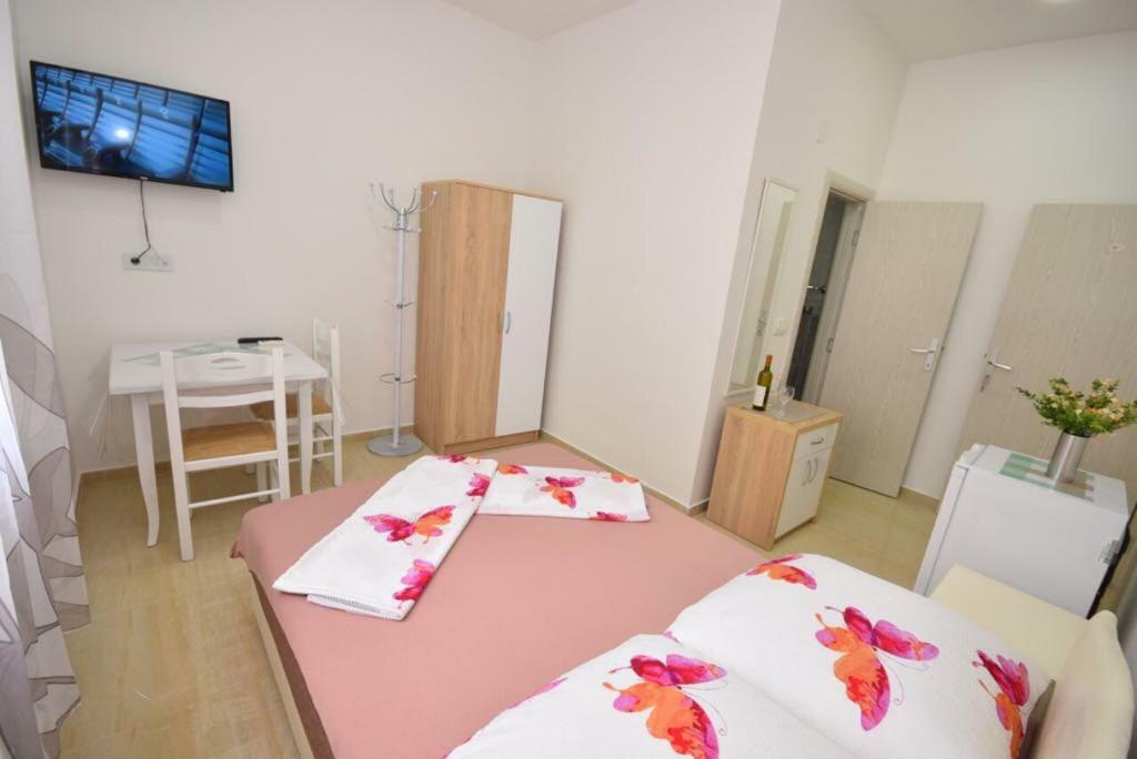 Apartmani Bozinovic Herceg Novi Exterior photo